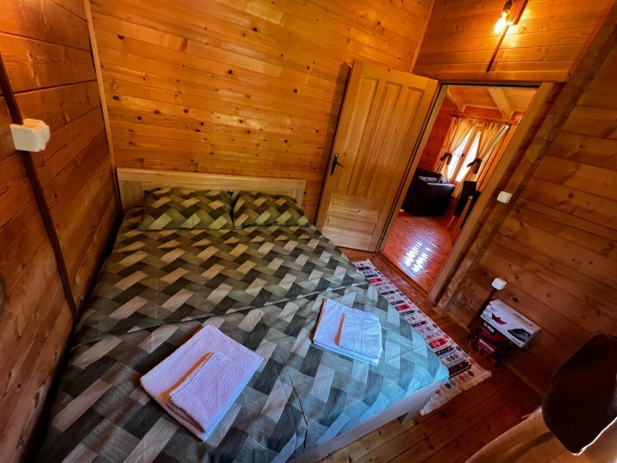 Orahovo Cottages เวียร์ปาซาร์ ภายนอก รูปภาพ